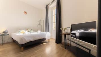 1 habitación, wifi y ropa de cama