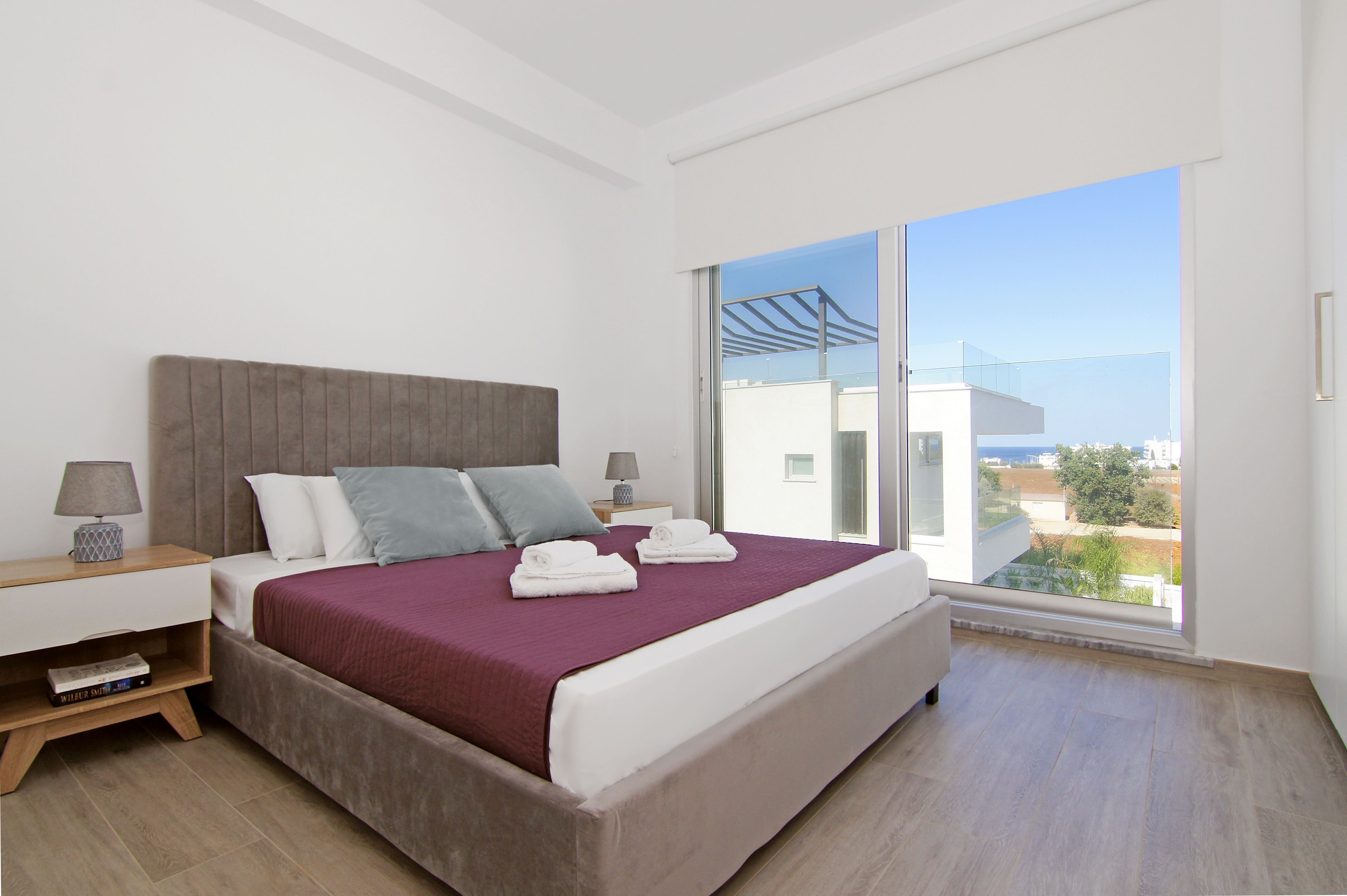 3 bedrooms, iron/ironing board, Internet, bed sheets