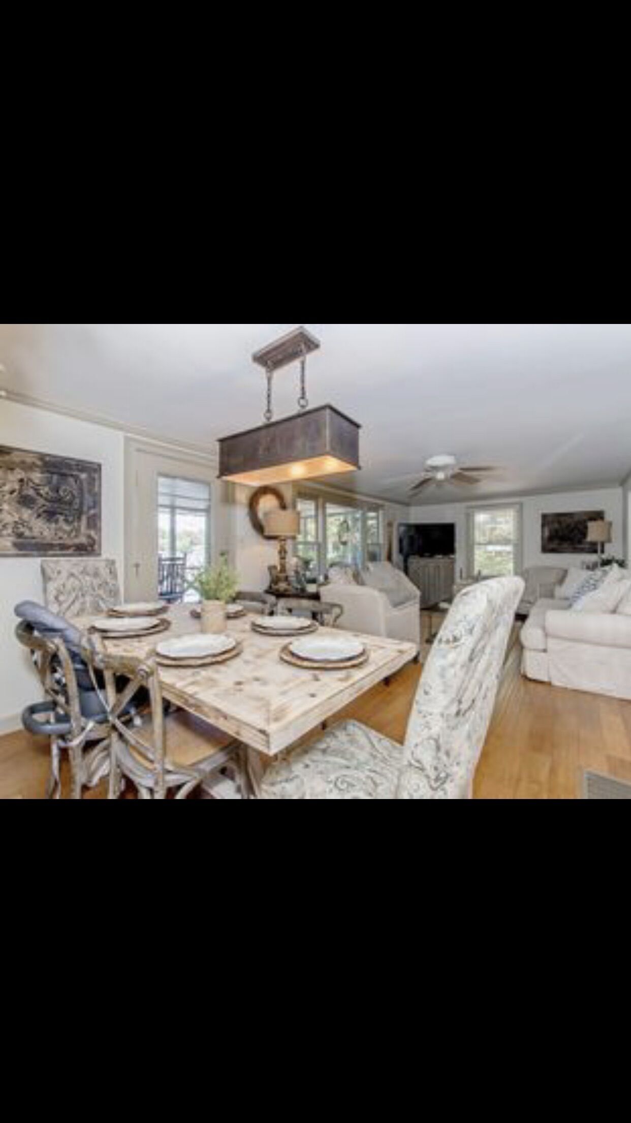 Peaceful vacation very close to The Landing!!