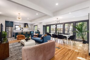 Interior - Sleeps 20 - Pool, Luxe Historic Home + Guest House (Austin)