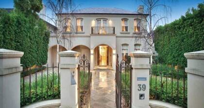Beachside Family Home in Melbourne's Bayside Brighton.