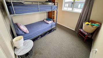 3 chambres, lit parapluie, Wi-Fi gratuit, draps fournis