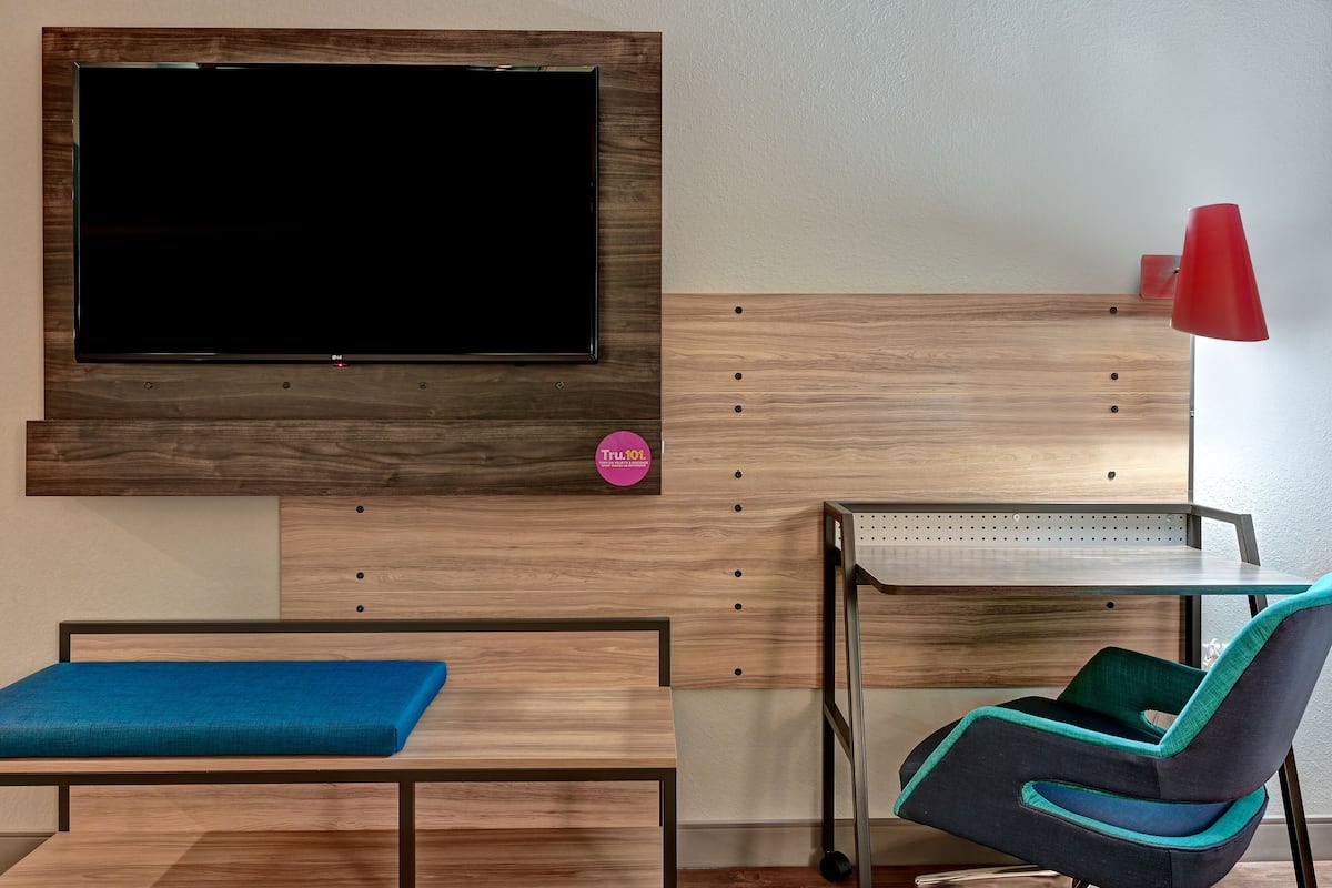 Premium bedding, pillowtop beds, desk, laptop workspace