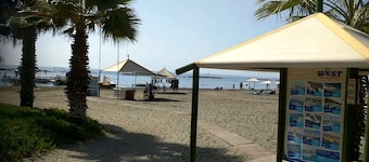 SEA VIEW APARTMENT 4 SEASONS AREA LIMASSOL