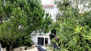 Terrace/patio - Apartments Gracijela, (16352), Pula, hr (Pula)