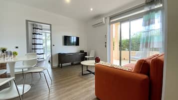 Televisie en een kantoor