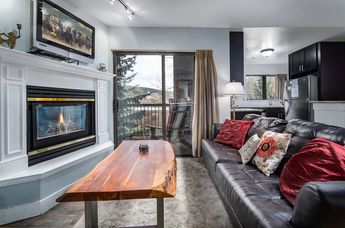 River Mountain Lodge Gold Hill Condo: Ski-In, Walk To Main St