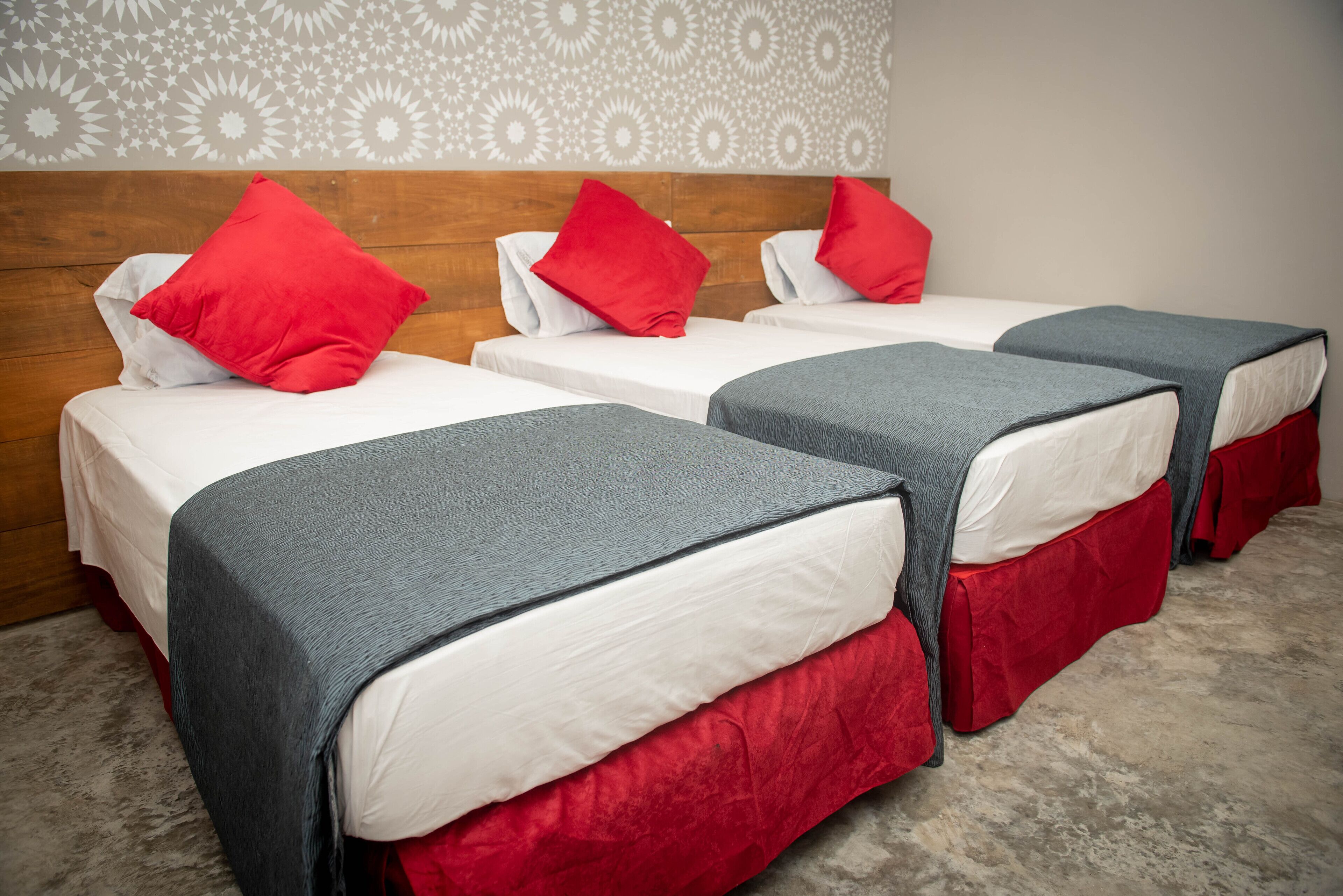 triple room | 1 bedroom, desk, laptop workspace, blackout curtains