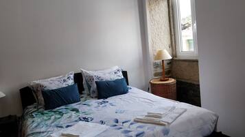 2 bedrooms, free WiFi, bed sheets
