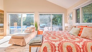 4 makuuhuonetta, silitysrauta/-lauta, ilmainen internet, vuodevaatteet