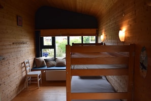 5 chambres, bureau, lit parapluie, Wi-Fi gratuit