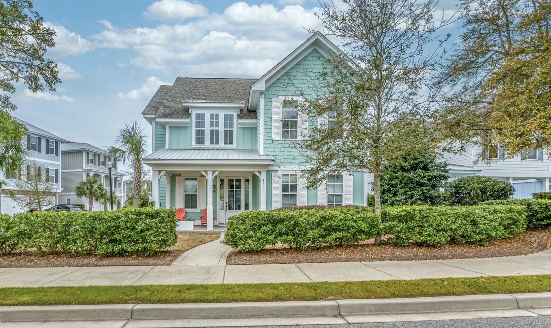 Luxury North Beach Resort home w/ pool, master on main, 2 min walk to beach 