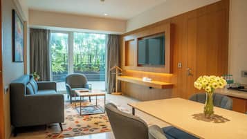 Presidential Suite, 1 King Bed with Sofa bed