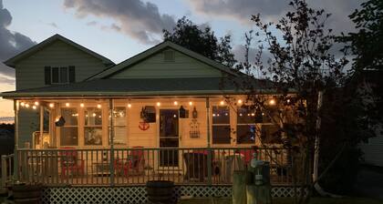 Spacious Cottage Close to Beach