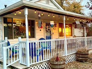 Terrace/patio - Spacious Cottage Close to Beach (Lexington)