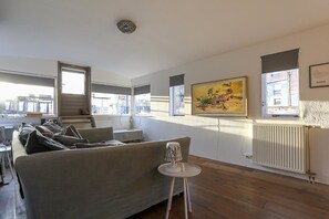 Smart TV, video library, stereo - unique experience in Amsterdam on the water (Amsterdam)