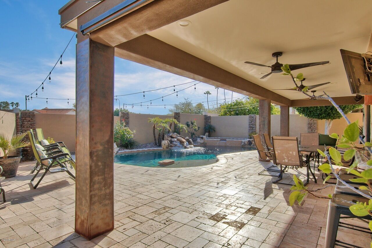 Desert Getaway with Pool - Close to Parks, Shopping, and Golf