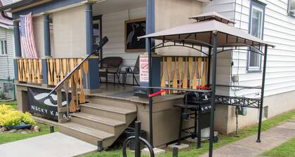 River Valley Retreat, paddlers & peddlers paradise on the Allegheny river
