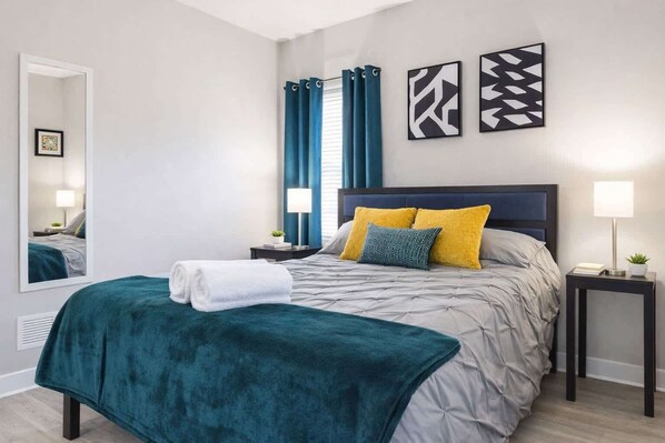 3 habitaciones, tabla de planchar con plancha, cuna de viaje y wifi