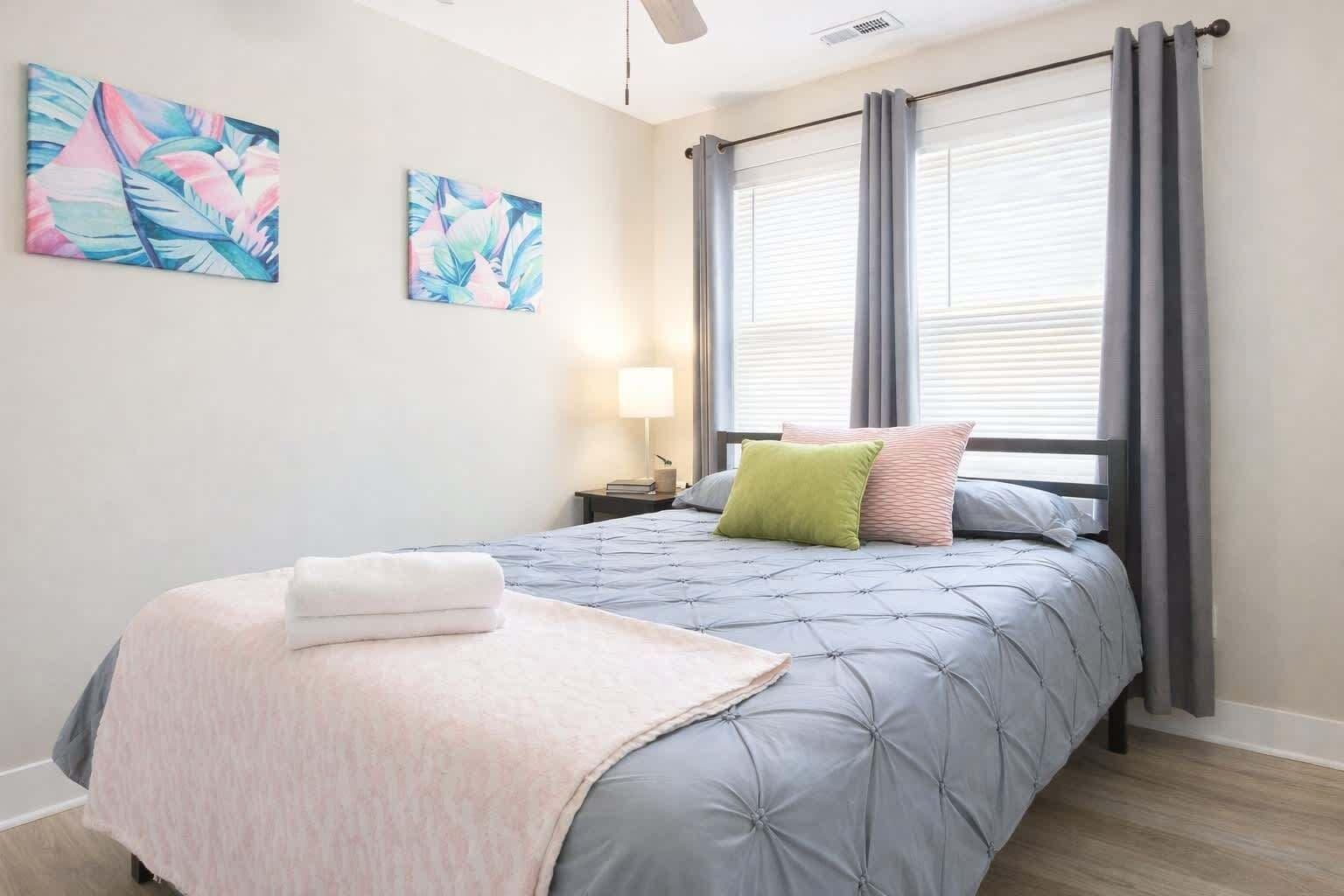 3 bedrooms, iron/ironing board, travel crib, free WiFi