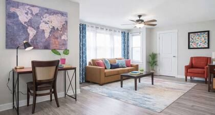 *The Belltower Haven*Large*Family Friendly*Wi-Fi