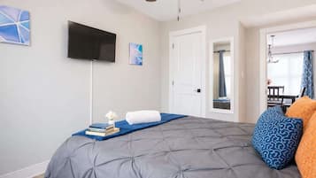 3 bedrooms, iron/ironing board, travel crib, free WiFi