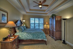 4 bedrooms, WiFi, bed sheets - The Oasis: A Tranquil Retreat Overlooking Carters (Ranger)