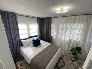 4 bedrooms, iron/ironing board, travel cot, free WiFi