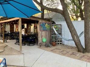 Outdoor dining - The Island - Waves of Fun! (Lubbock)