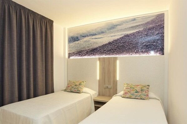 Room - Mar I Vent Apartments (Sant Antoni de Portmany)