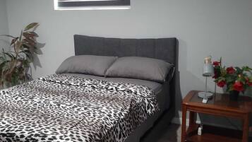1 bedroom, iron/ironing board, free WiFi, bed sheets