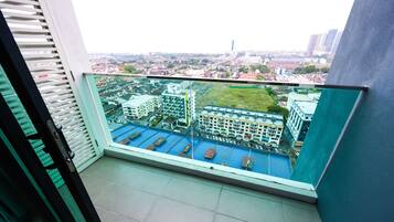 Exclusive Apartment, 2 Bedrooms | Terrace/patio