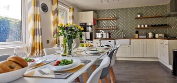 Clayton House by Your Lettings UK