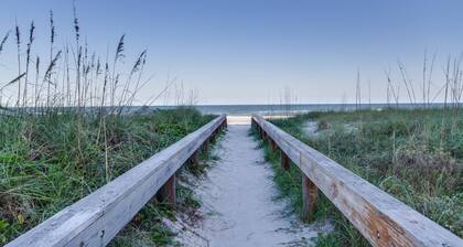 Rare Find |Popular Oceanfront Oasis |New Photos |Updated Furnishings |Gorgeous Ocean Views & Breezes