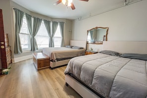 Hus Deluxe | 9 sovrum, skrivbord, gratis barnsÀngar och gratis wi-fi