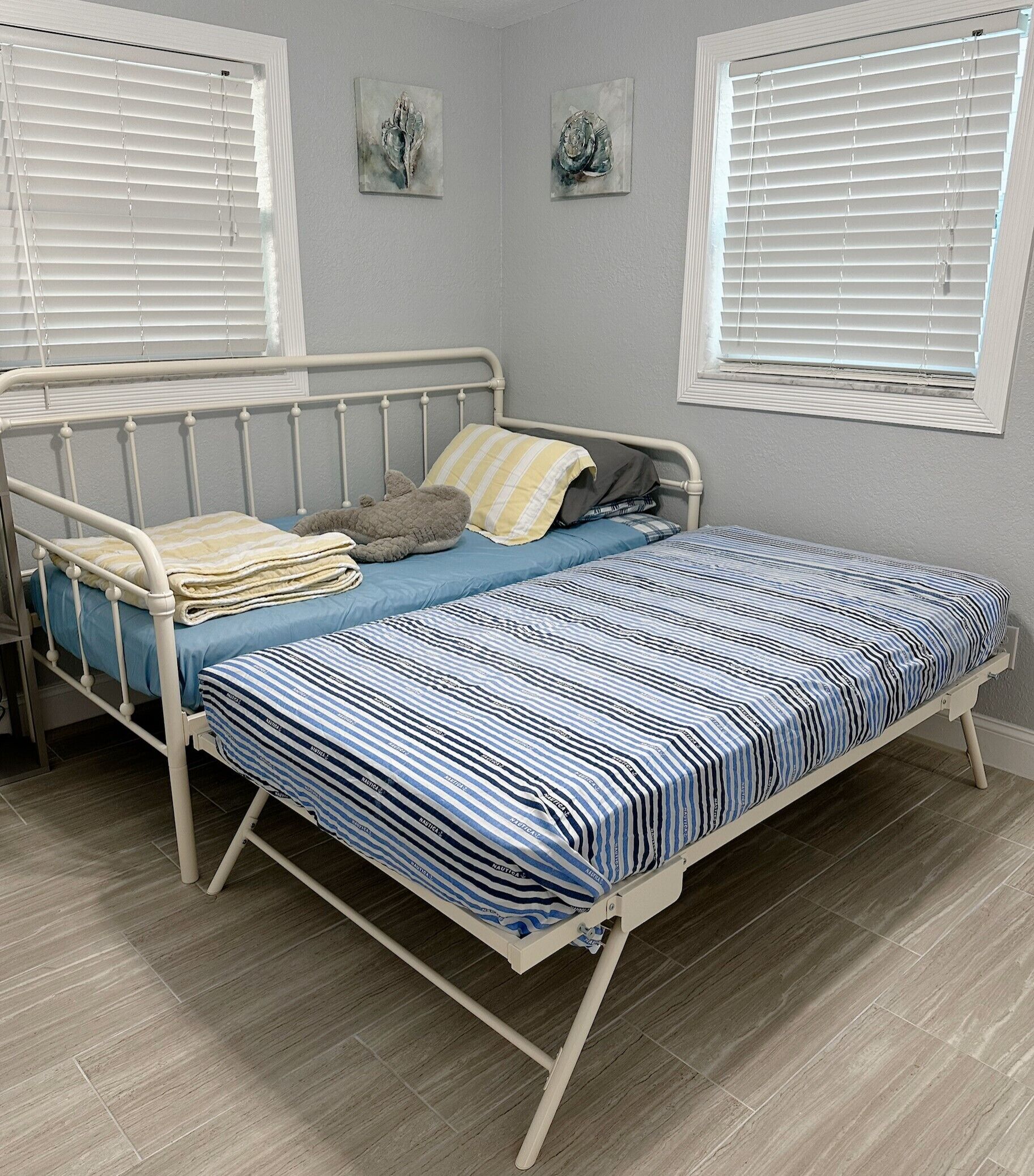 2 soverom, strykejern/-brett, wi-fi (inkludert) og sengetøy