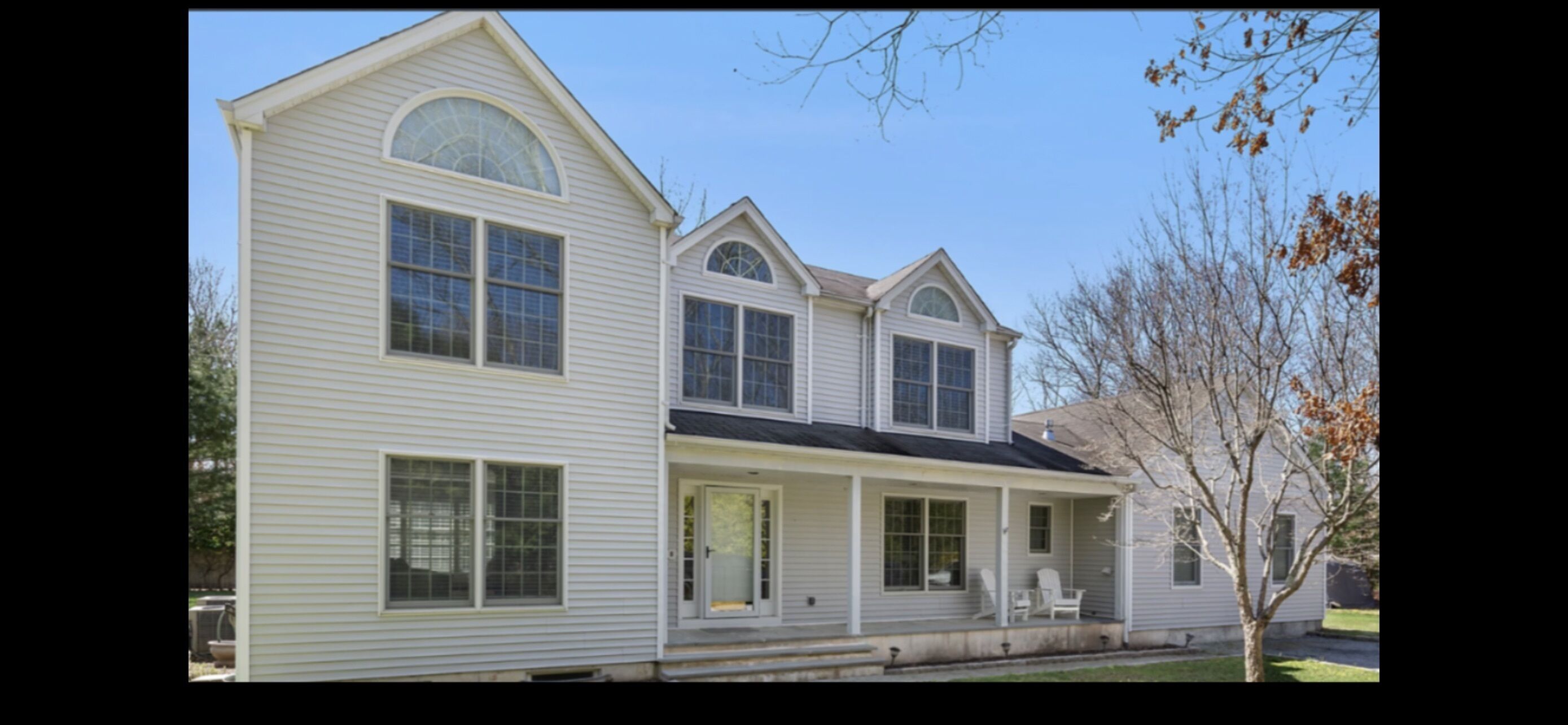 Secluded home, minutes from East Hampton Village