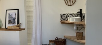 Villa with pool 5 minutes' walk from the beach /A2