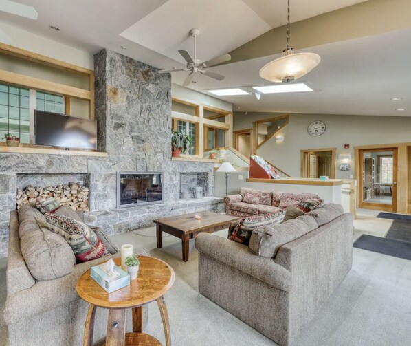 Smart TV, fireplace, video games, DVD player