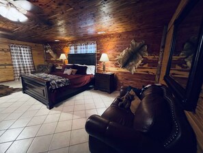 2 slaapkamers, een strijkplank/strijkijzer, wifi, beddengoed