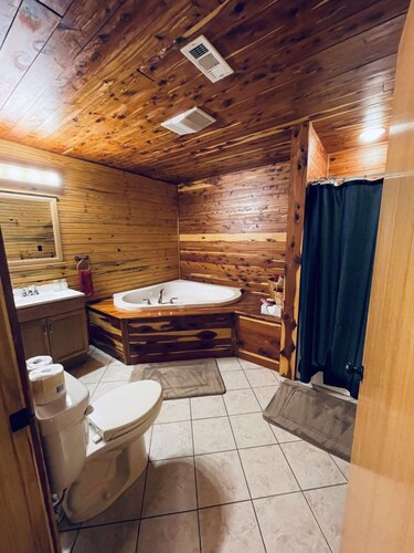 Presidential Barndominium at the Stable at Bear Mountain