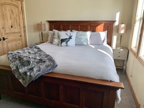 2 habitaciones, cuna de viaje, wifi gratis y ropa de cama 