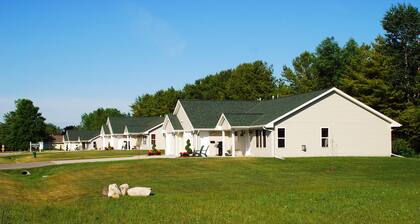 We provide condo units for daily, weekly, or monthly rental plans.