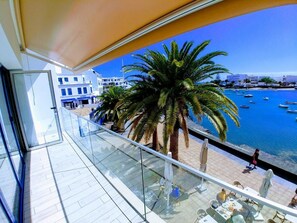 Terrace/patio - 5 ***** Charco Loft first line of the sea (Arrecife)