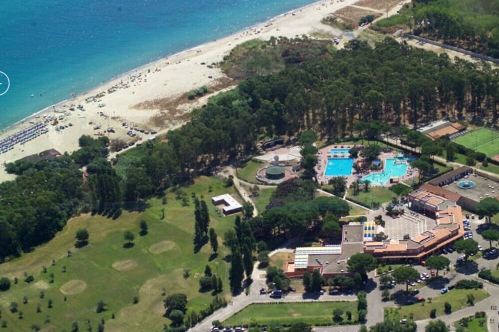 Bilocale In Villaggio Turistico Sulla Spiaggia