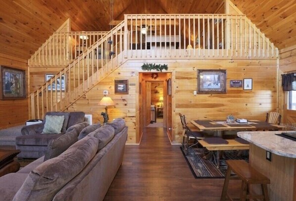 Interior - Cabin w/ loft & beautiful updates, indoor fun/hot tub/new grill & communal pool! (Sevierville)