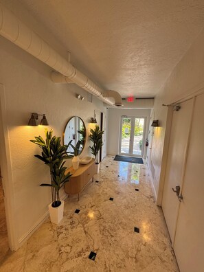 Interior - Ohana Cay 2brm/2bth - Book your getaway! (Key Largo)