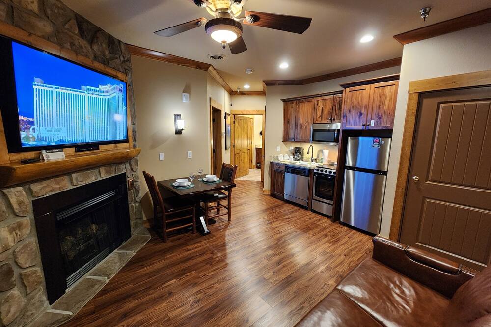 5 Star Resort in the Smoky Mountains
