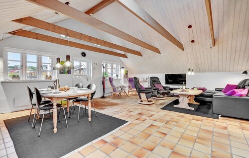 Stunning home in Roslev with kitchen