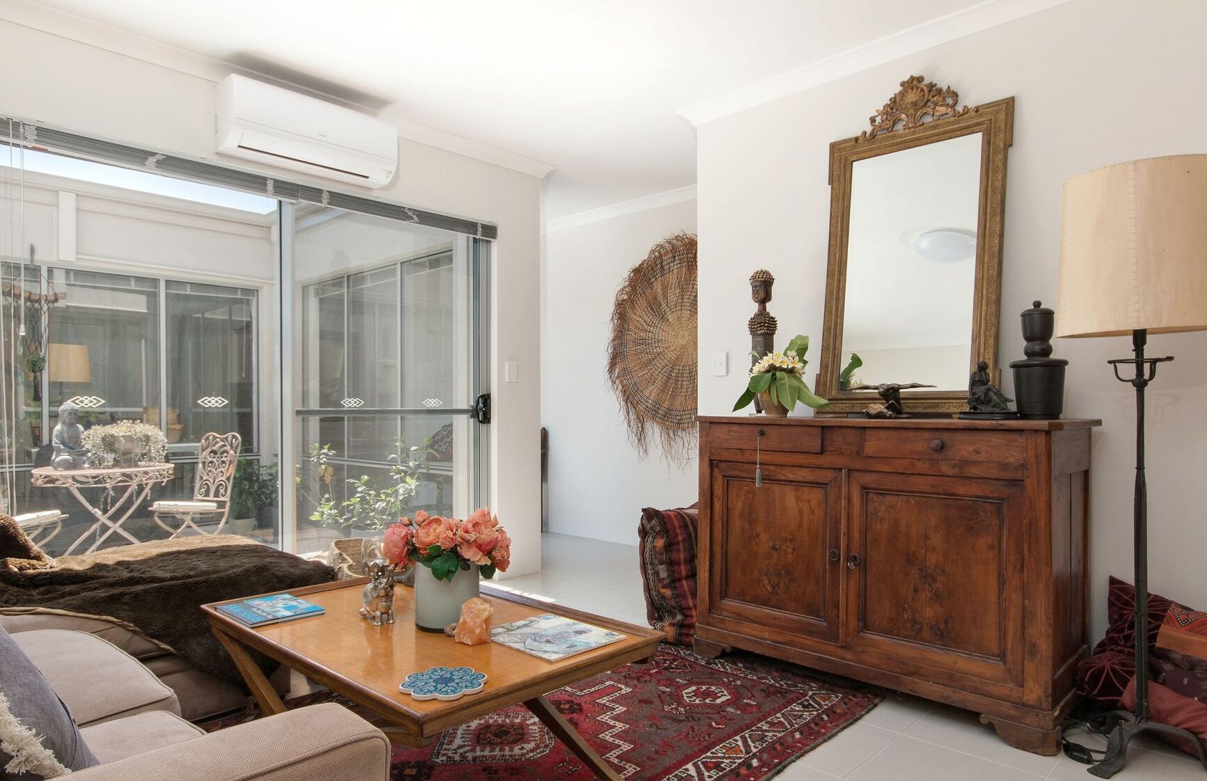 Great Place To Stay - 5 minutes drive to the beach,